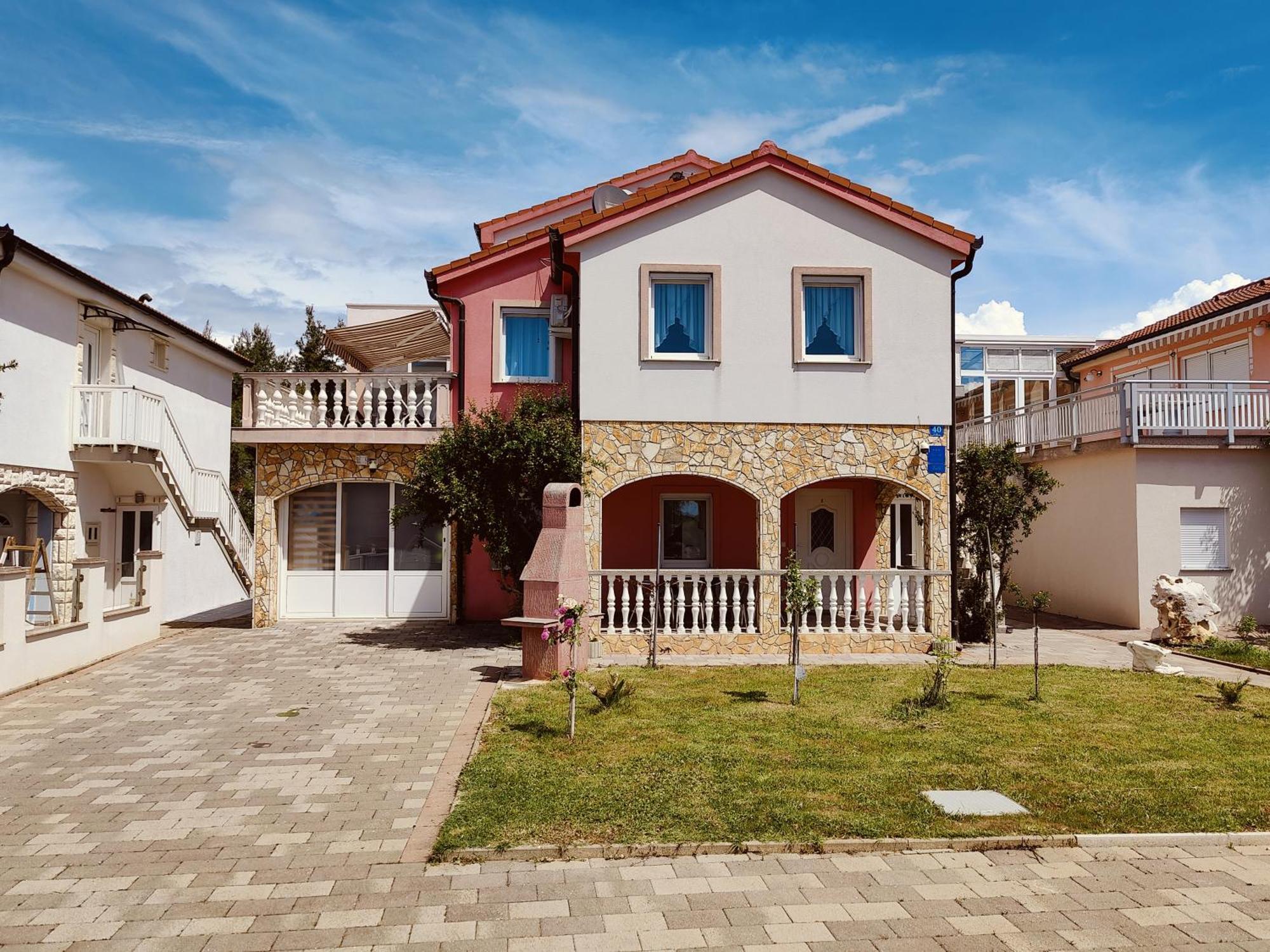 Apartments Fida Вир Екстериор снимка
